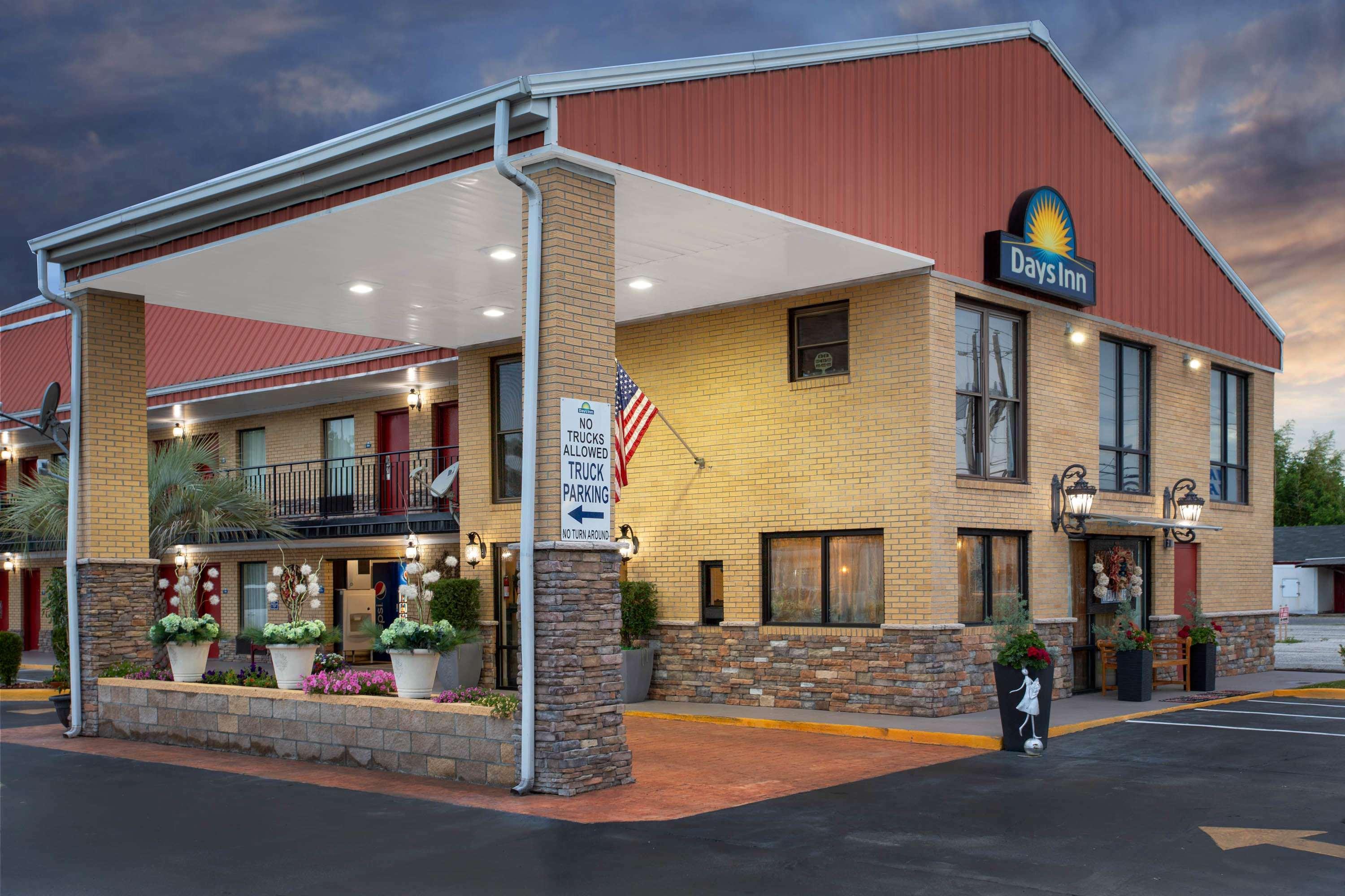 Days Inn By Wyndham Lake City Ngoại thất bức ảnh